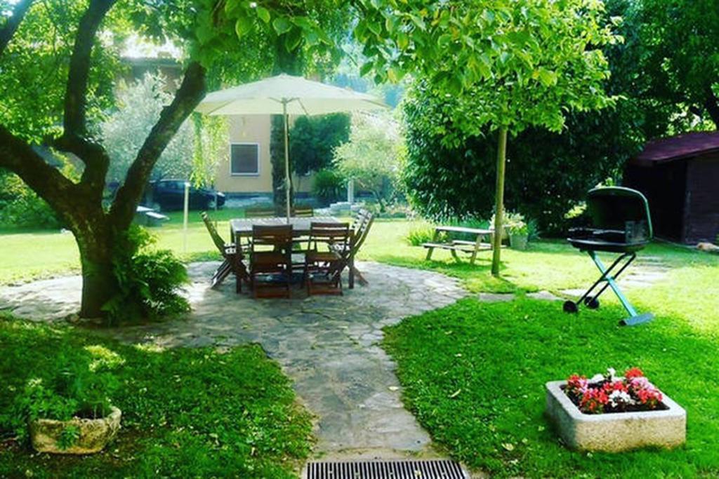 Apartment Piccolo Borgo Castelveccana 外观 照片